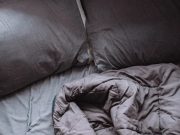 Medical Experts Talk About the Considerations in Choosing a Weighted Blanket